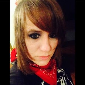 Meet your Posher, Karoline